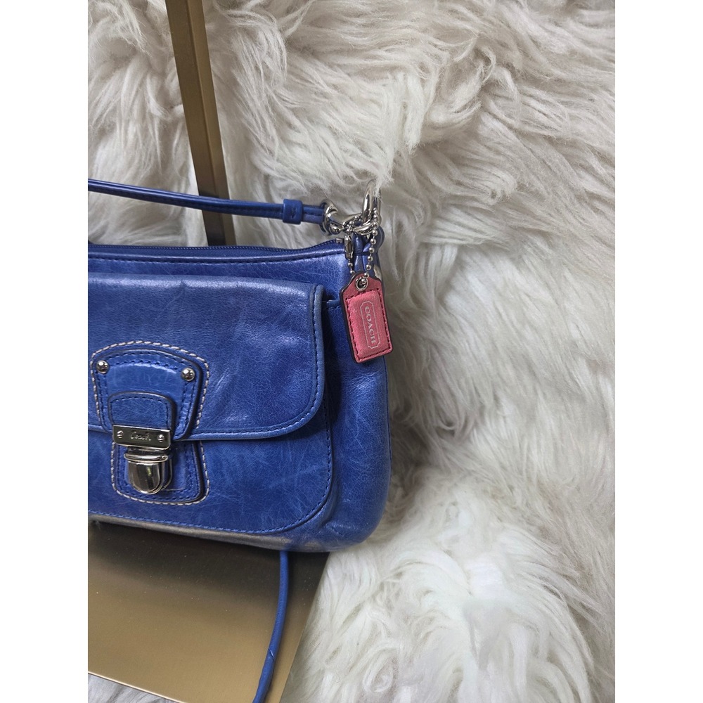 C191 Coach swing back crossbody - Picture 2 of 7